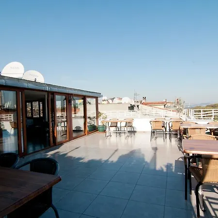 Noahs Ark Hotel 4*