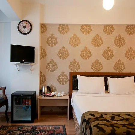Otel Noahs Ark 4*