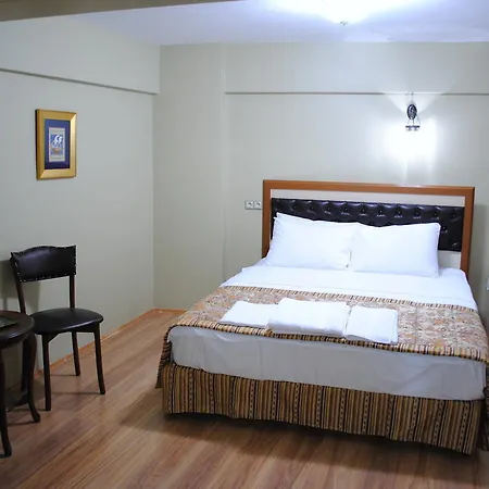 Otel Noahs Ark 4*