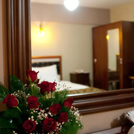 Otel Noahs Ark 4*